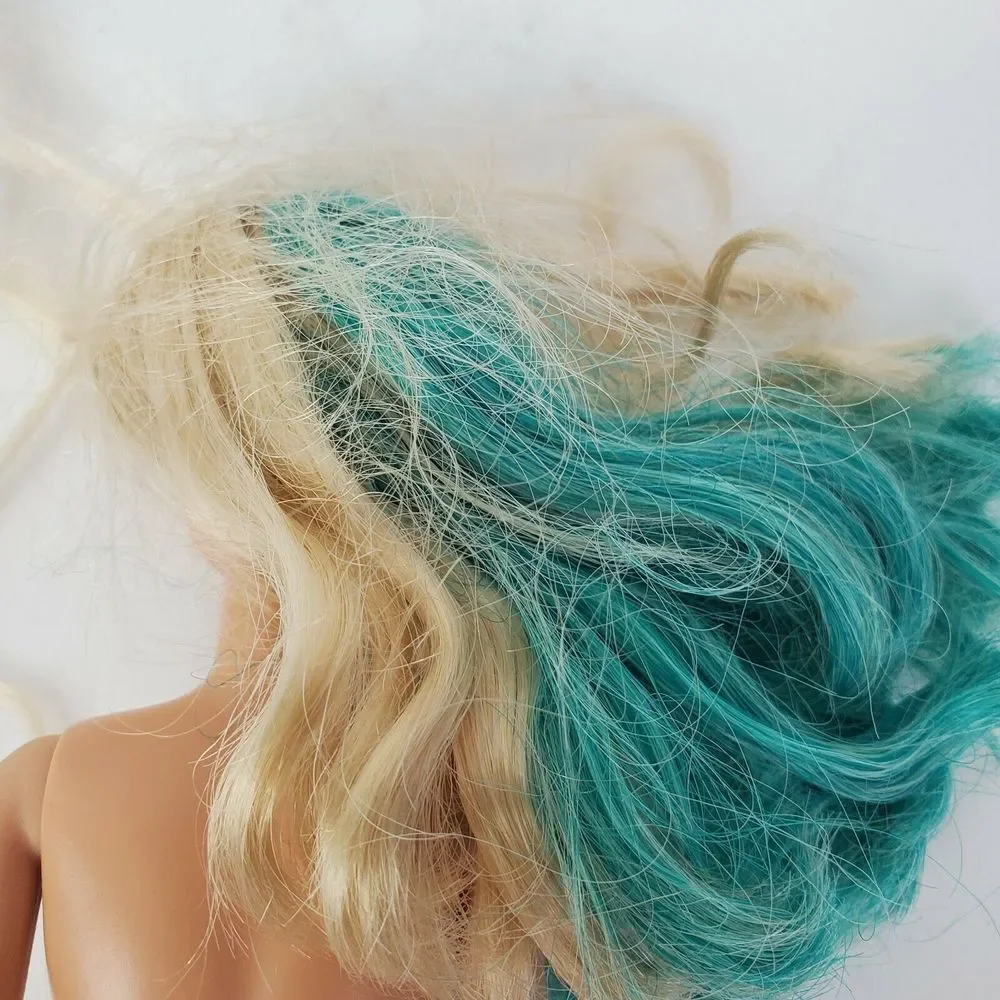 2016 Barbie Nude Blonde Blue Hair Caucasian‎ Doll GUC